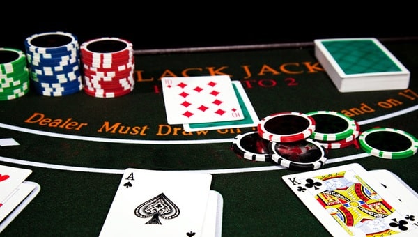 Online Poker, Roulette, Blackjack: How to Choose a Card Game?