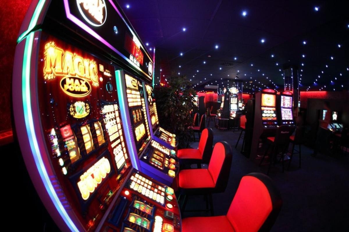 Pros and Cons of Minimum Deposit Casinos
